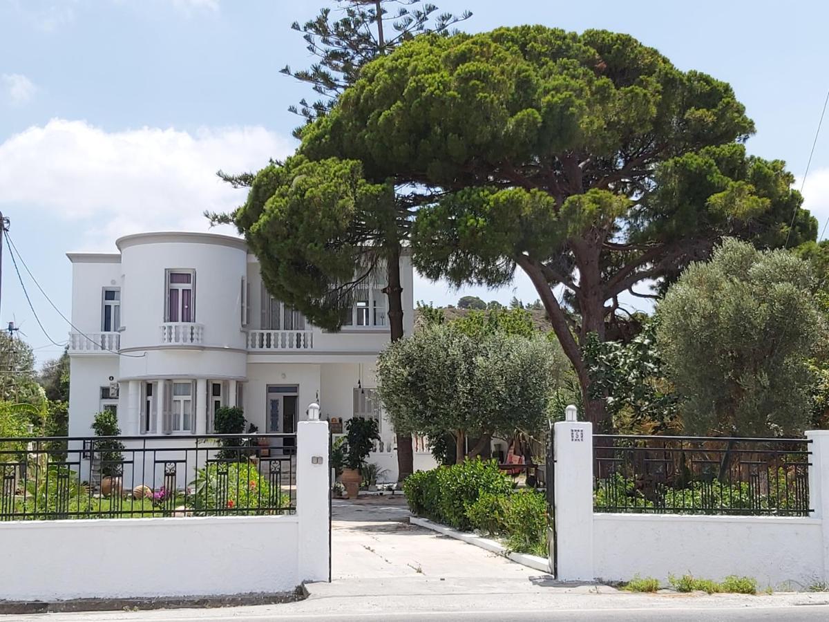 Tower Traditional Pool Villa Kremasti  Exterior photo